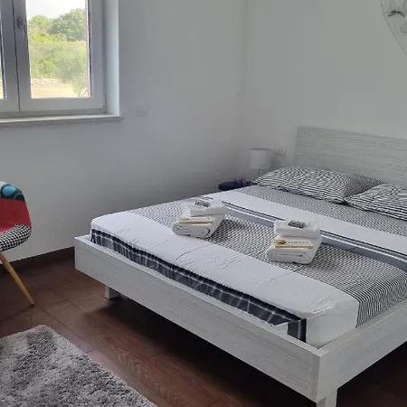 Luce E Vita Apartament *